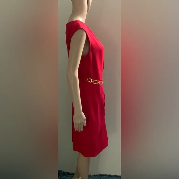 Sandra Darren - Picture 2 of 3